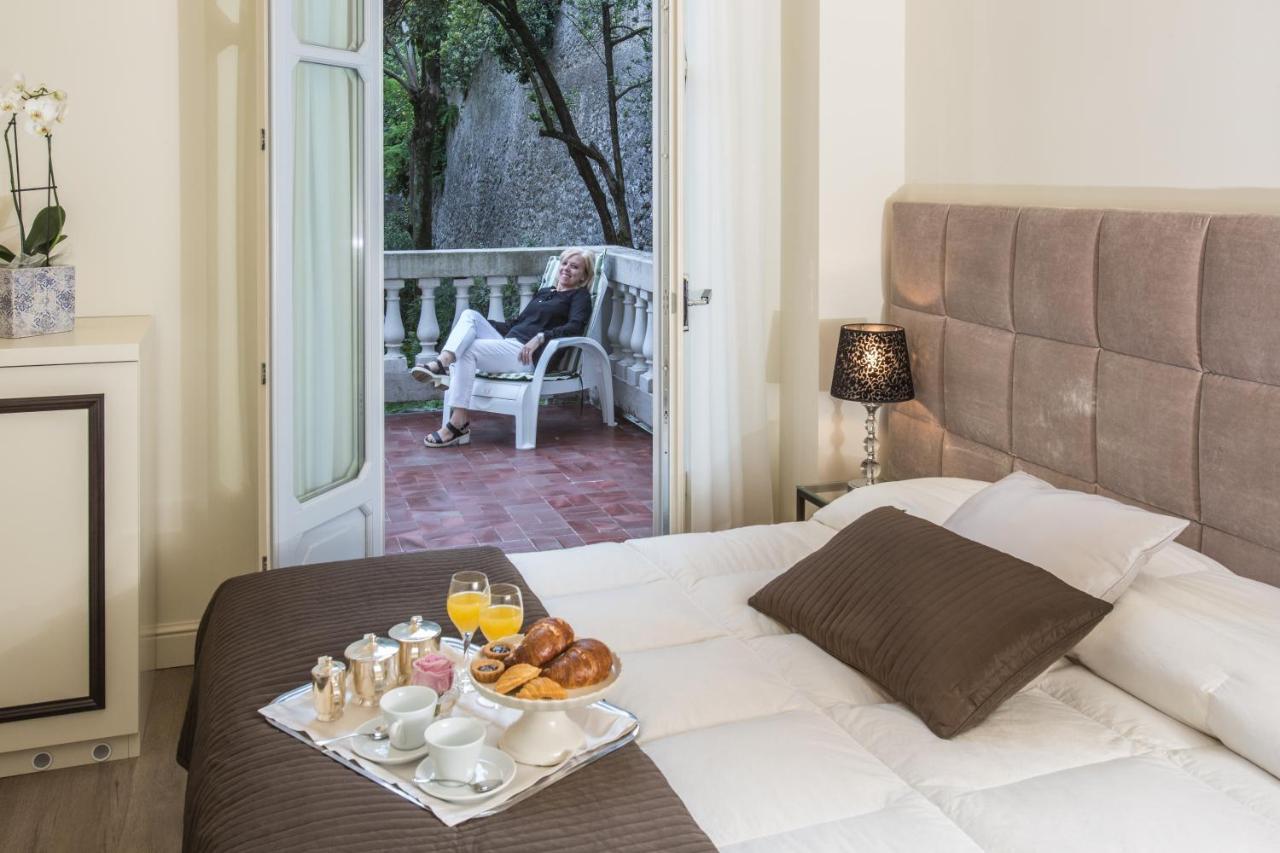 Boutique Hotel Villa Giulia 발마드레라 외부 사진